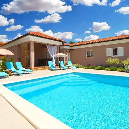 Villa Olgica 2269 PUY 외부 사진