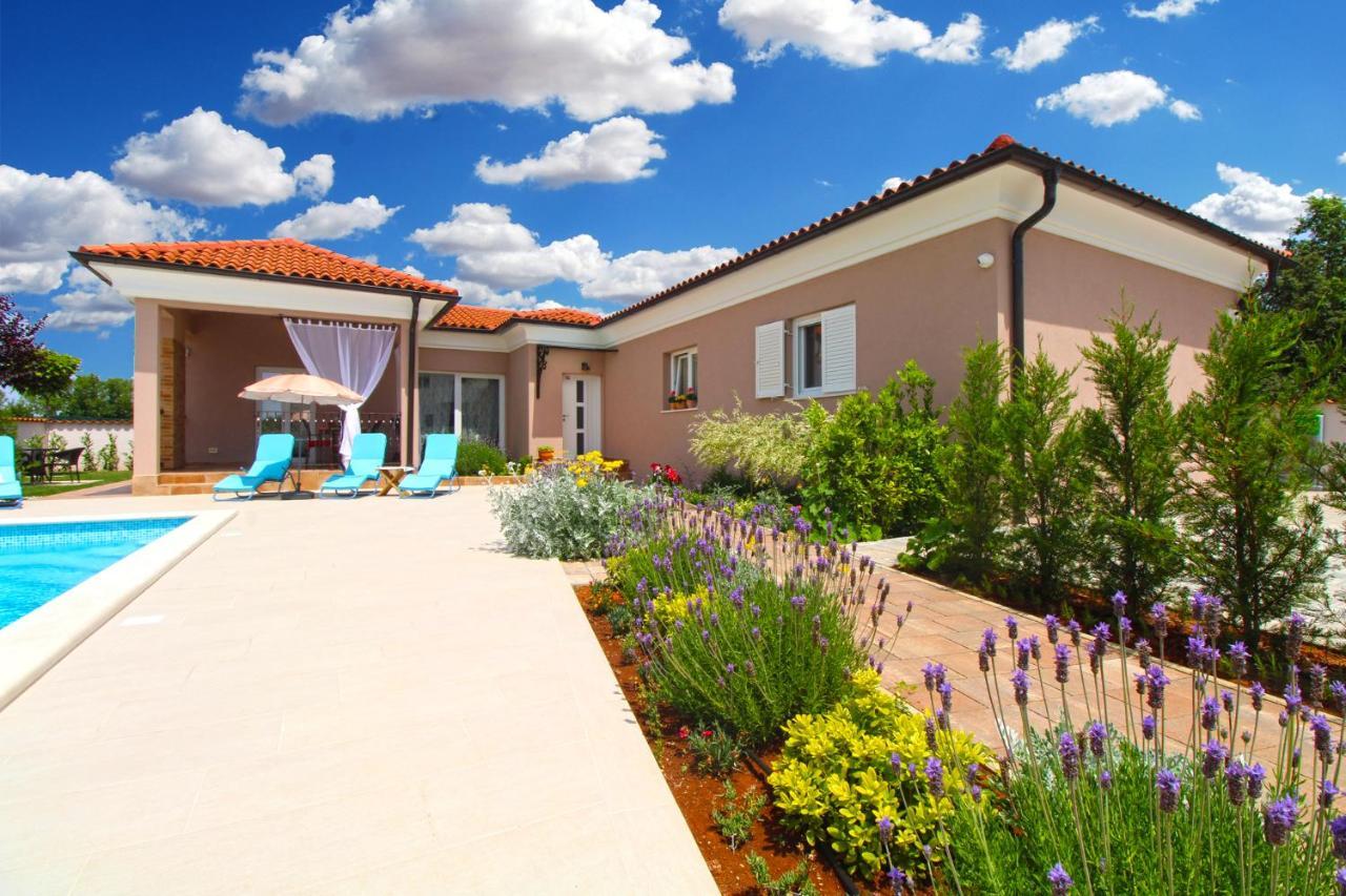Villa Olgica 2269 PUY 외부 사진